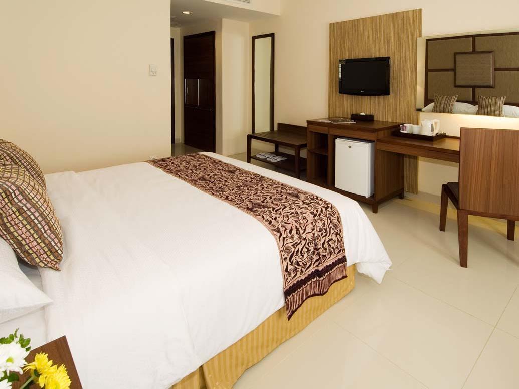 Aston Manado Hotel Екстер'єр фото